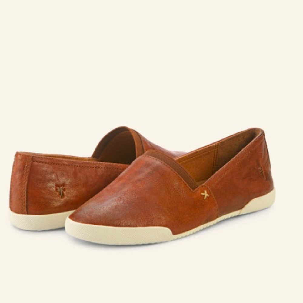 FRYE MELANIE SLIP ON COGNAC SIZE 10
